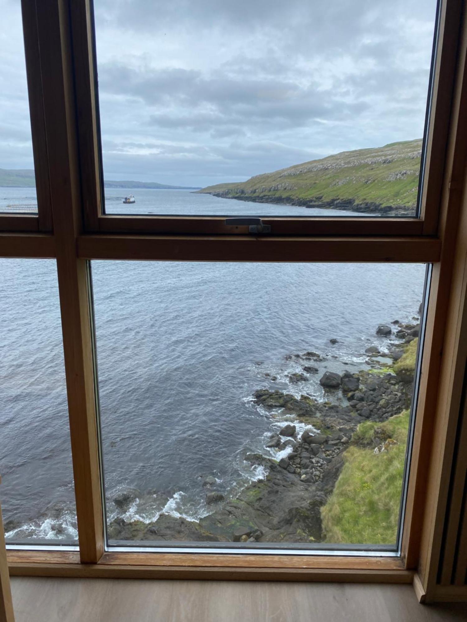 A Tromini Guesthouse Tórshavn Esterno foto