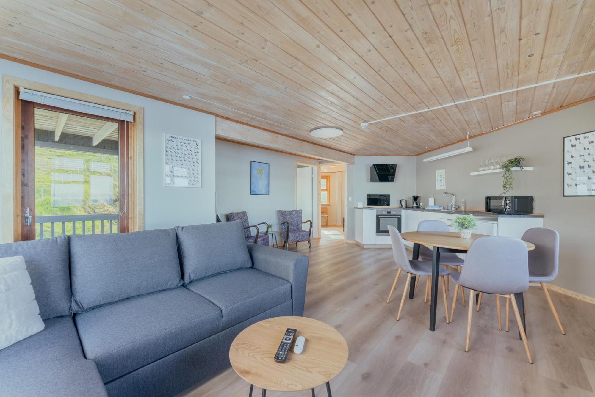 A Tromini Guesthouse Tórshavn Esterno foto