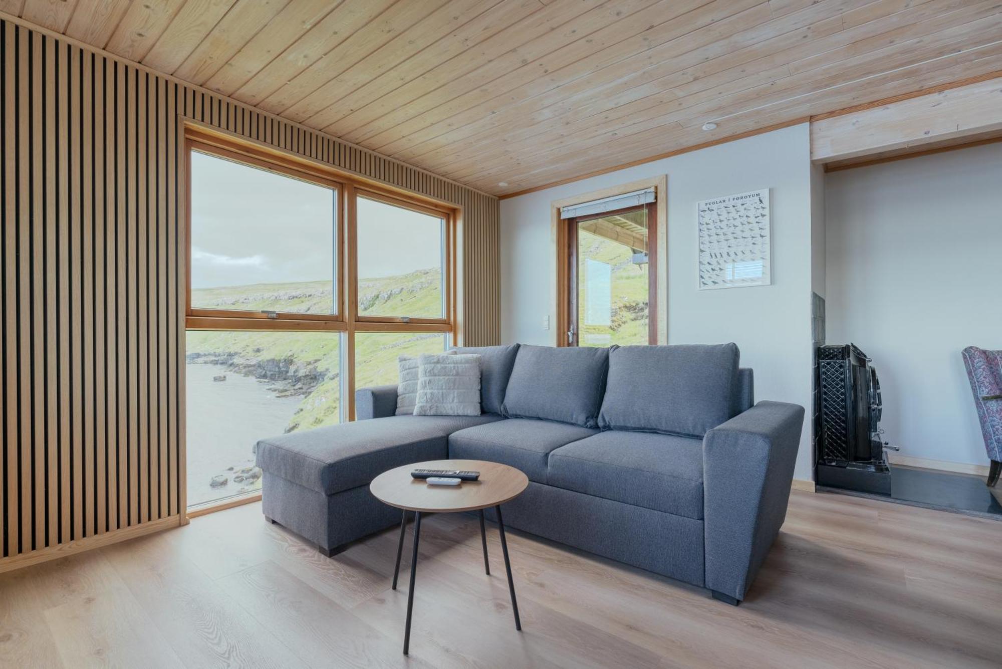 A Tromini Guesthouse Tórshavn Esterno foto