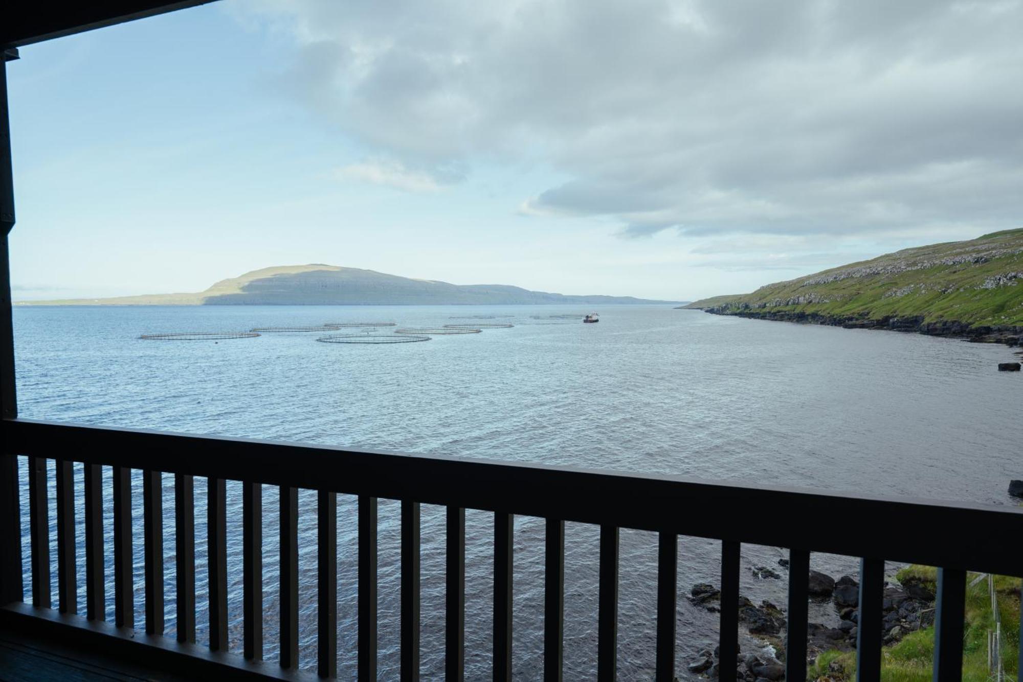 A Tromini Guesthouse Tórshavn Esterno foto