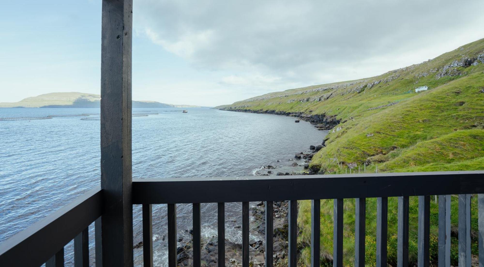 A Tromini Guesthouse Tórshavn Esterno foto